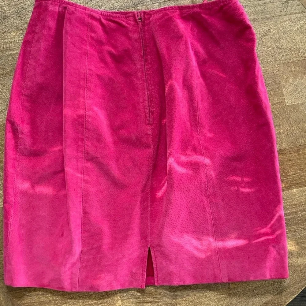 Chia Leather Pink/Fuchsia Women's Skirt Size 14. Made in‎ Korea